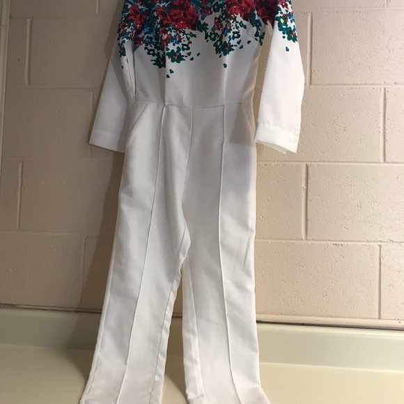 Floral Rear Zipper Jump Suit, Great Condition! - Picture 2 of 3